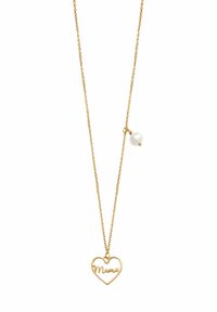 Złoty naszyjnik z sercowym wisiorkiem, na którym widnieje słowo "Mama" napisane kursywą; zawiera mały akcent w postaci białej perły. Projekt łańcuszka jest delikatny.