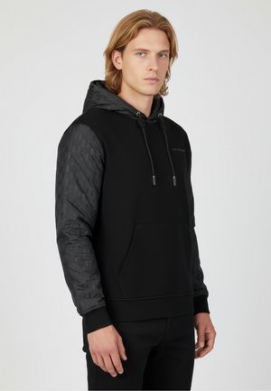 BEKLEIDUNG  - Kapuzenpullover - black