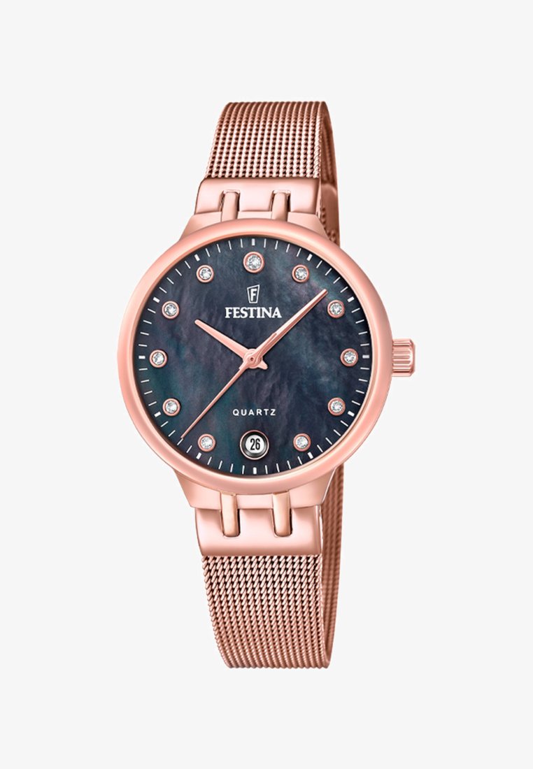 Rožnato zlato zapestno uro z mrežasto naramnico in črnim bisernim polnilom, okrašena s kristalnimi oznakami za ure, prikazom datuma in quartz mehanizmom.