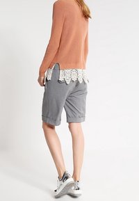 Dorothy Perkins Sweter