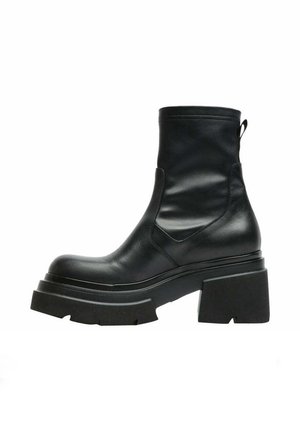Stivaletti con plateau - talco inknero