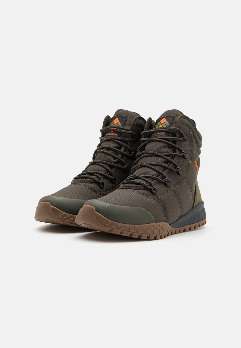 Columbia FAIRBANKS OMNI-HEAT - Trekingové boty - deep olive/desert sun