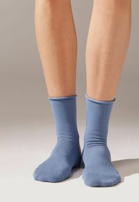 Calzedonia MIT UMSCHLAG - Calcetines - hellblau - 965 - powder blue