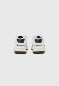 Champion HERITAGE EVOLVE UNISEX - Tenisice - white/black