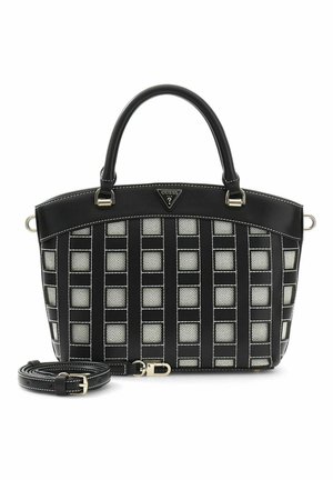 Sac à main Guess noir et blanc à motif avec doubles poignées, ferrures argentées et bandoulière en cuir amovible placée à l'avant.