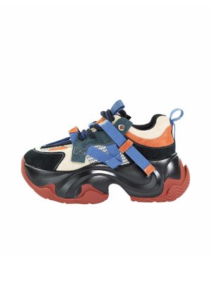 SHOES - Sneakersy niskie