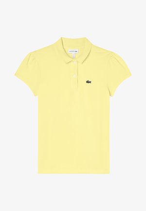 Polo in cotone giallo brillante, con maniche corte a sbuffo, colletto classico, patta con tre bottoni e logo ricamato verde.