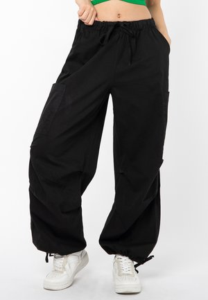 Sublevel PARACHUTE - Cargo trousers - black