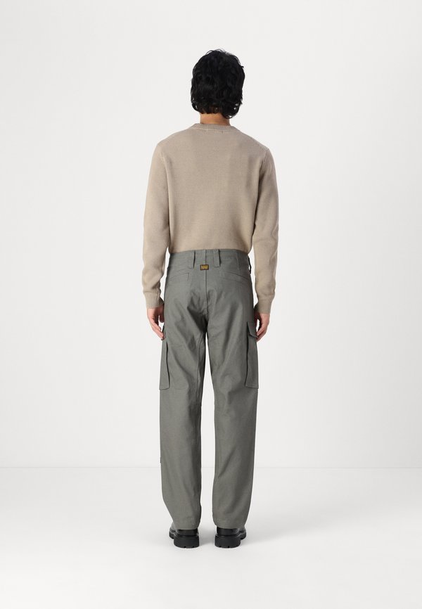 CORE REGULAR - Cargo trousers2