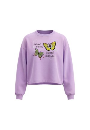 Lilla sweatshirt med to farverige sommerfugle og teksten "Colorful Butterfly" printet på fronten, med ribstrikkede manchetter og kant.