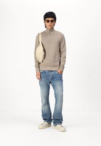 Jack & Jones PREMIUM JPRBLAMILANO HALF ZIP - Džemperis - greige