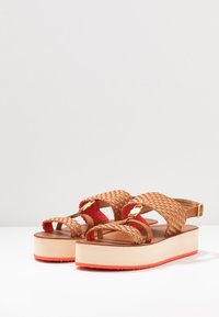 GANT MIDVILLE  - Platform sandals - cognac/coral