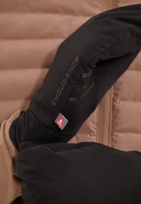 Endurance CORBIA - Tumvantar - black