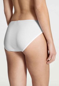 Calida MINISLIP, HOCH GESCHNITTEN - Slip - white