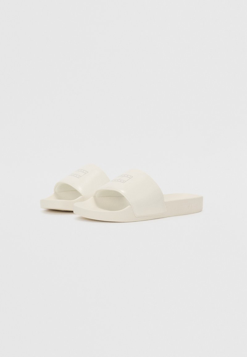 Tommy Jeans FLAG POOL SLIDE - Pantofle - ivory