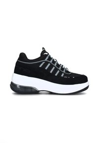 Sneaker nera con tomaia in suede e mesh, suola intermedia bianca e ammortizzazione d'aria trasparente. Presenta strisce grigie e design con lacci.