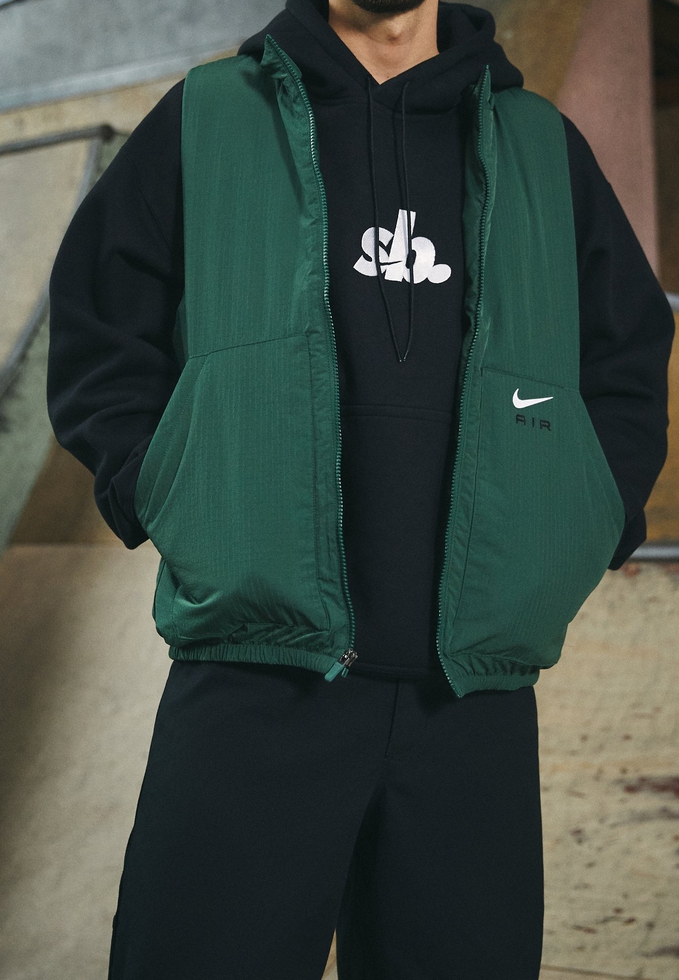 nike windbreaker vest