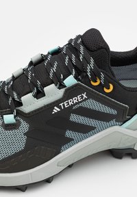 Adidas Terrex TERREX SWIFT R3 GORE-TEX® - Chaussures de marche - semi flash aqua/core black/beige