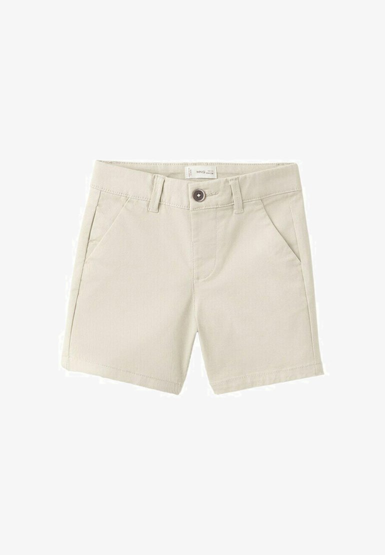 Shorts en coton beige avec poches avant, passants pour ceinture et fermeture à bouton.