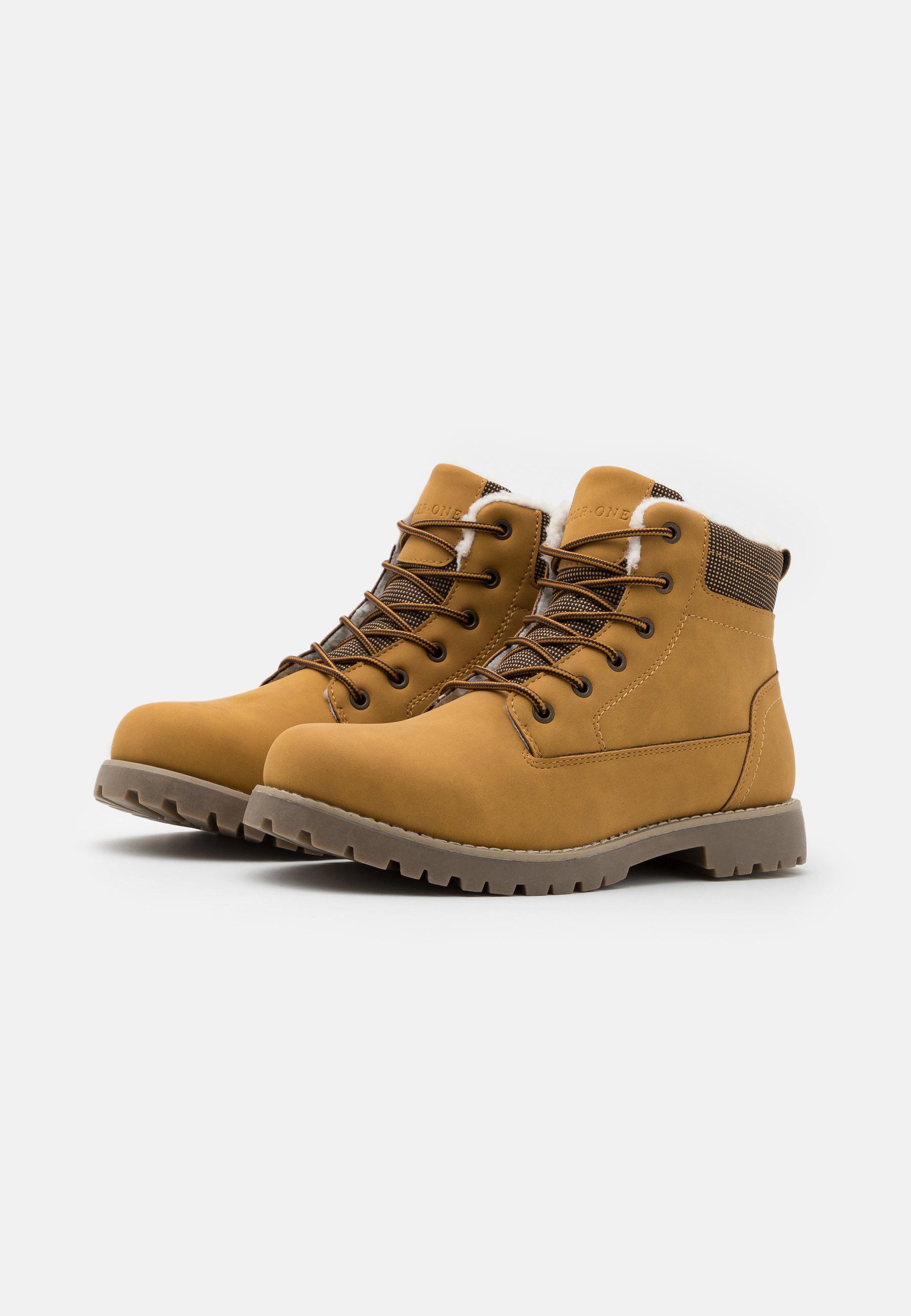 Comprar trajes de Botas para Mujer | FASHIOLA.es
