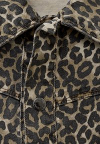 Indian Blue jeans LEOPARD - Jeansjacka - cornstalk