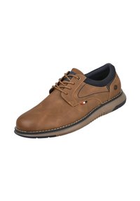 Zapato de cuero marrón con puntera redonda, diseño con cordones, acentos en azul marino contrastantes y una suela de goma flexible con ligeros detalles de costura.