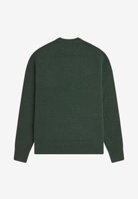 Maglione a costine verde scuro con scollatura a girocollo e maniche raglan. Presenta un tessuto strutturato e un orlo dritto.