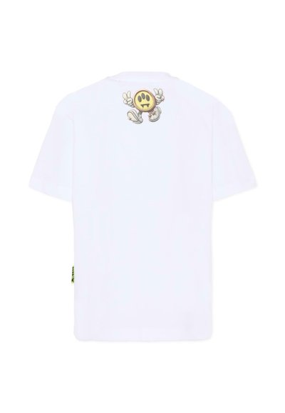 Biała koszulka z krótkim rękawem, na plecach przy kołnierzyku znajduje się kolorowa grafika przedstawiająca uśmiechniętą twarz z dłońmi w geście znaku pokoju.