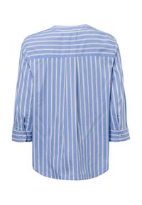 Blaue gestreifte Bluse mit langen Ärmeln, die weiße vertikale Streifen aufweist, einen geraden Saum und geknöpfte Manschetten hat. Die Rückansicht zeigt Falten.