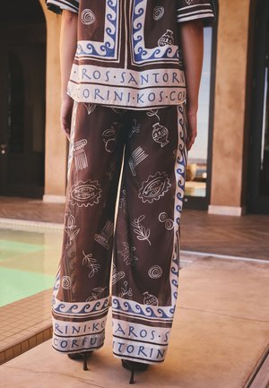 Next, REGULAR FIT - LIGHTWEIGHT PULL-ON WIDE LEG TROUSERS  . - Pantaloni - brown blue border print