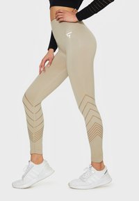 SQUATPROOF RUNNER SEAMLESS HIGH WAISTED  - Tajice - beige