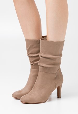 Anna Field Bottes - sand