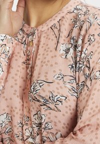 Kaffe Camicia - beige