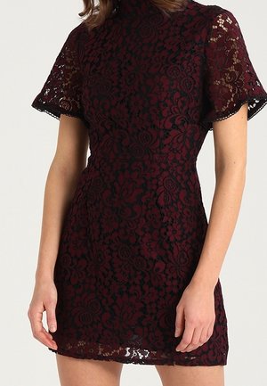 Koktejlové šaty / šaty na párty - dark red