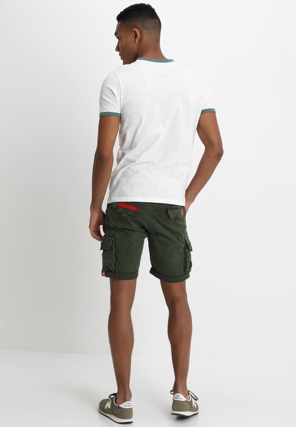 CREW PATCH - Shorts - dark oliv2