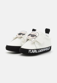 KARL LAGERFELD KIDS BABY SLIPPERS UNISEX - Spedbarnsko - white