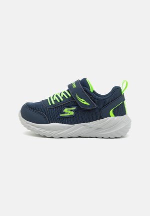 GORE STRAP MOLDED LOGO - Sneakers basse - navy/lime