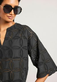 Next 3/4 SLEEVE  BRODERIE  REGULAR FIT - Blūze - black