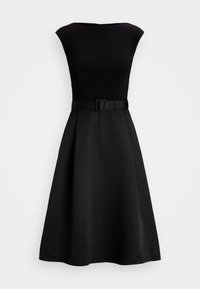 Επιλέχθηκε, black