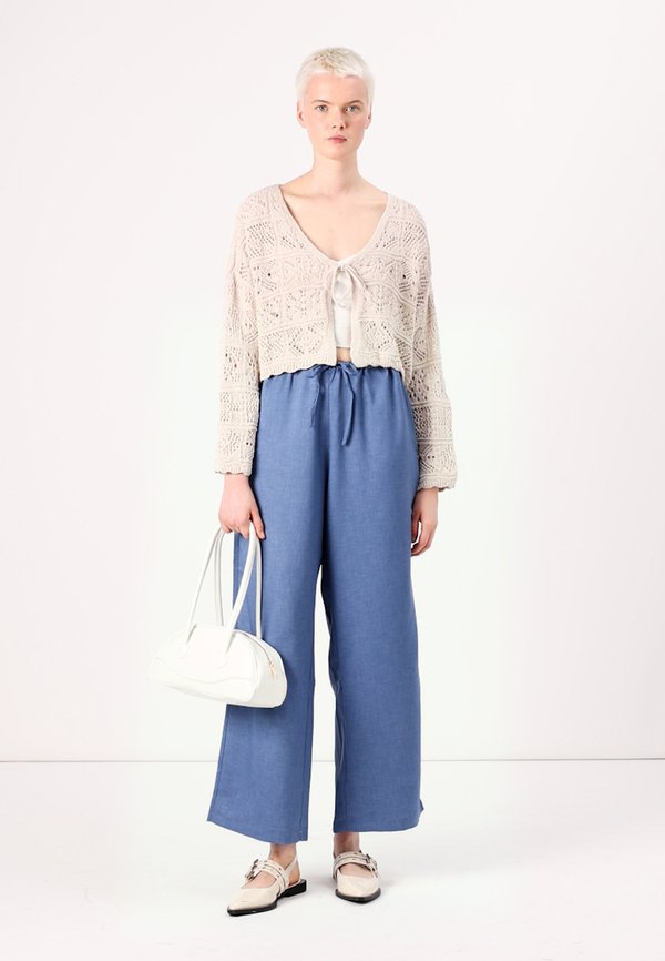 ONLBEACH LIFE NOOS - Cardigan - pumice stone2