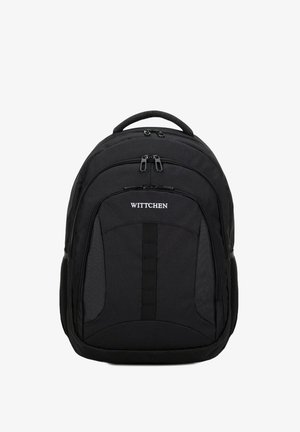 Zaino nero realizzato in tessuto resistente, dotato di due scomparti con cerniera, una fascia frontale verticale e tasche laterali in rete per un ulteriore spazio di stoccaggio.
