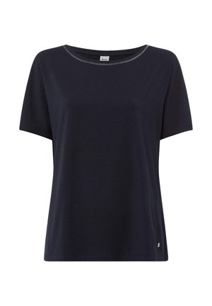 Marineblaue Kurzarm-T-Shirt aus weichem Baumwollmaterial. Hat einen weit geschnittenen Ausschnitt mit einem kontrastierenden Stich und einem kleinen Logoakzent.