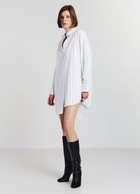 Calliope RIGHE - Abito a camicia - var bianco ottico