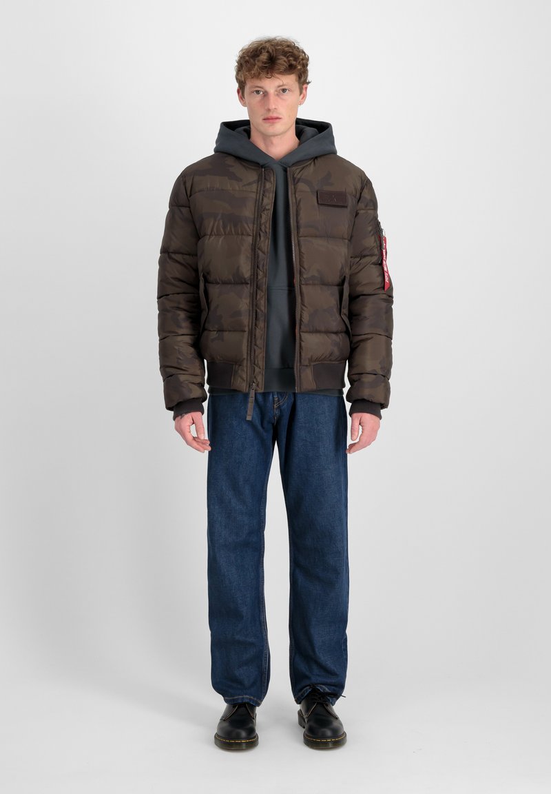 Alpha Industries PUFFER - Bomber dzseki - dark olive camo