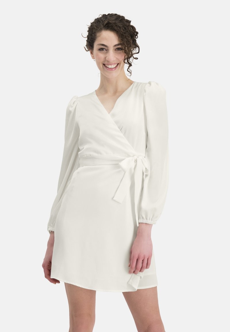 Damen Freizeitkleider | Nicowa VEROWA Freizeitkleid white/weiß - EI51898 Damen Freizeitkleider | Nicowa VEROWA Freizeitkleid white/weiß - EI51898