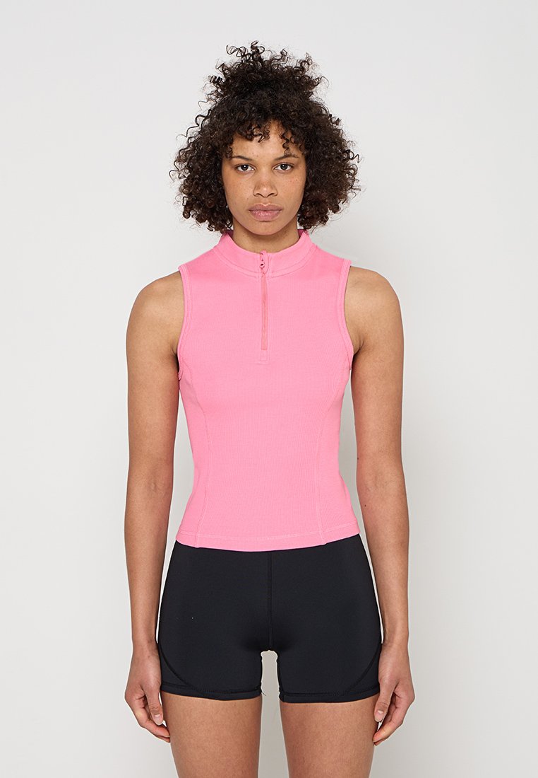 Camiseta deportiva