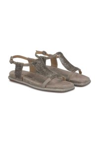 Hellbraune Wildleder-Sandalen mit Strass-Akzenten, einem T-Riemen-Design, verstellbarem Schnallenverschluss und einer flachen glitzernden Sohle. Offene Zehenform.