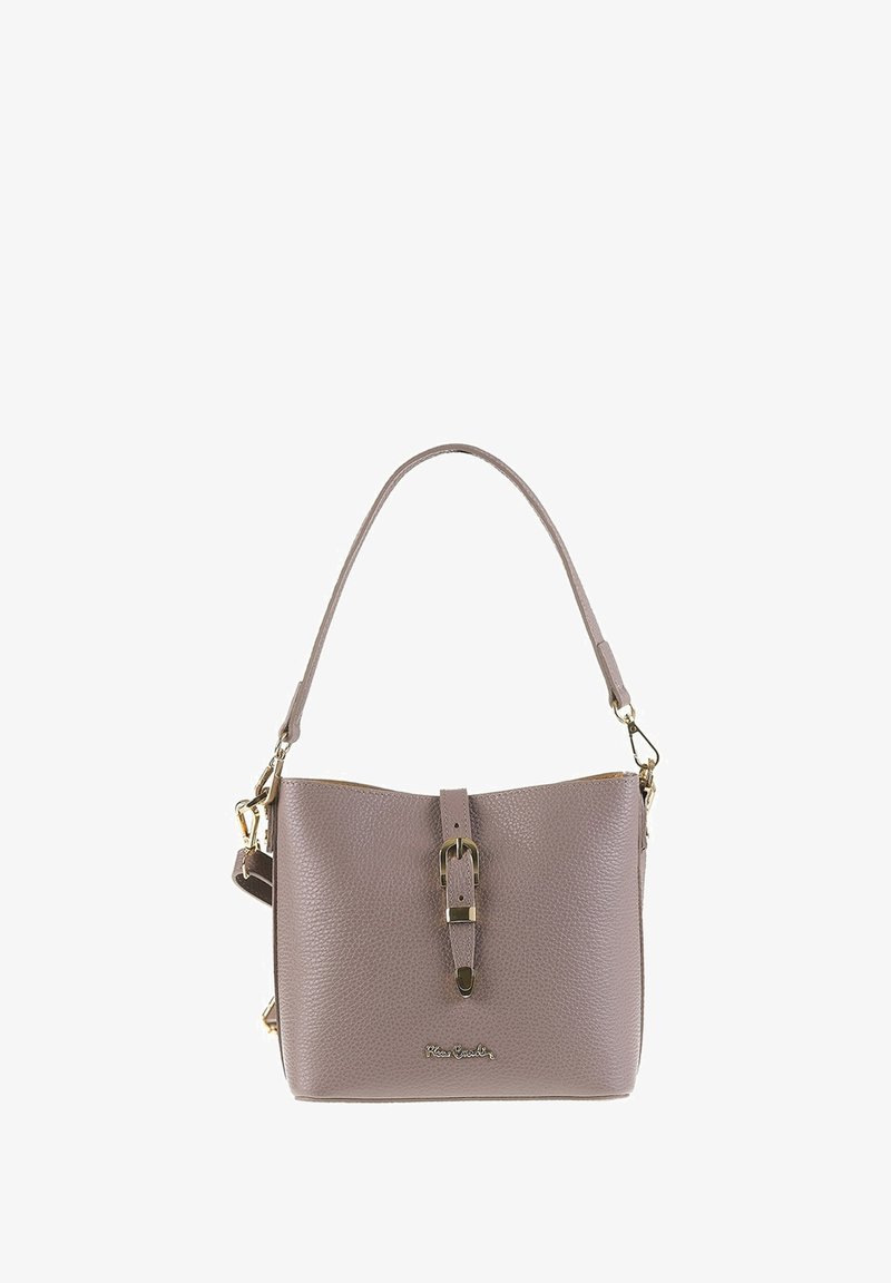 Leren handtas in zacht mauve met een textuurafwerking, voorzien van een gouden gespaccent, een bovenkant met ritssluiting en een verstelbare schouderband.