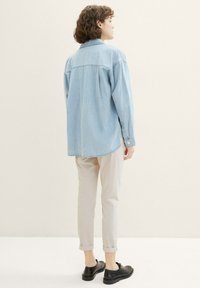 TOM TAILOR Bukser - sandy beige stripe