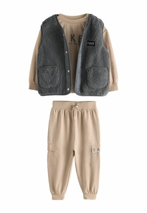 REGULAR FIT - JOGGERS SET   - Liemenė - stone